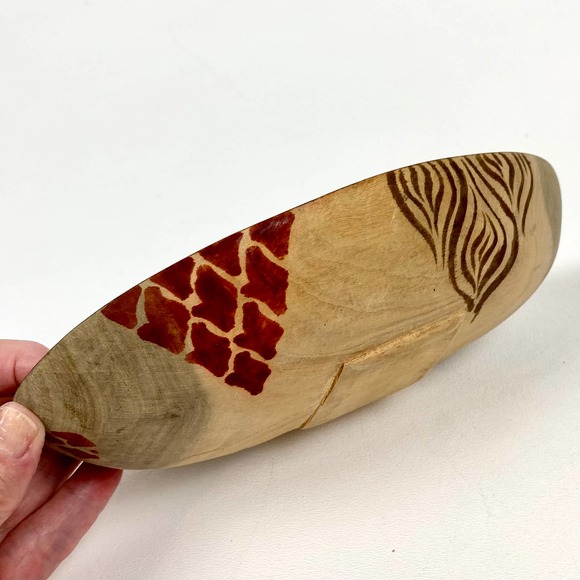 African Handcarved/Handpainted Wooden Oval Bowls (Set of 2) Giraffe/Ethnic - Picture 5 of 9